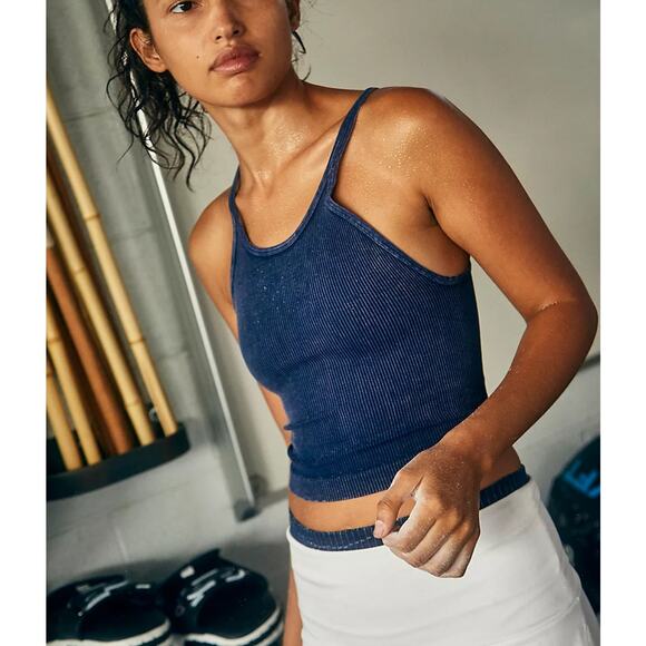 NWOT Free People Movement Happiness Runs Long Crop in Vintage Navy - Picture 1 of 5